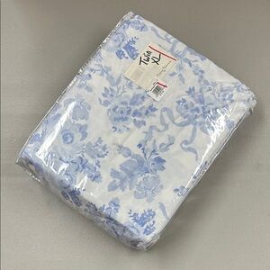 Pottery Barn x LoveShackFancy Garden Damask Organic Fitted Flat Sheet Set TWIN